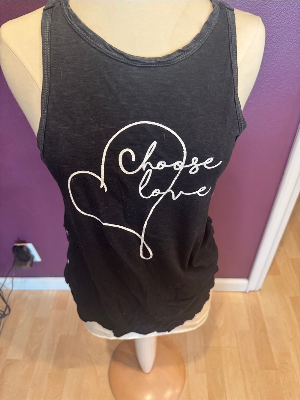 Choose Love Graphic Tank Top - Black
